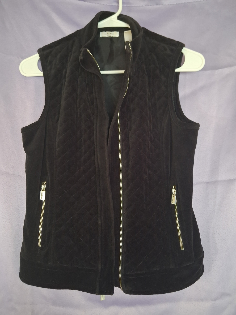 liz & co. Black Quilted Velvet Zip Vest